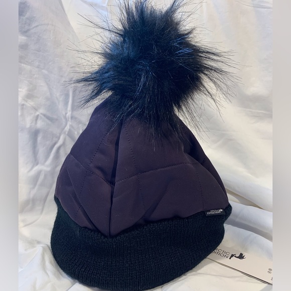 Winter Hat by Artic Expedition. *NEW* Size S/M, P/M. Color Purple - Picture 4 of 12